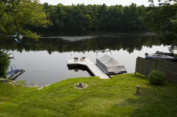 Douglas, MA 01516,54 Ridge Trail
