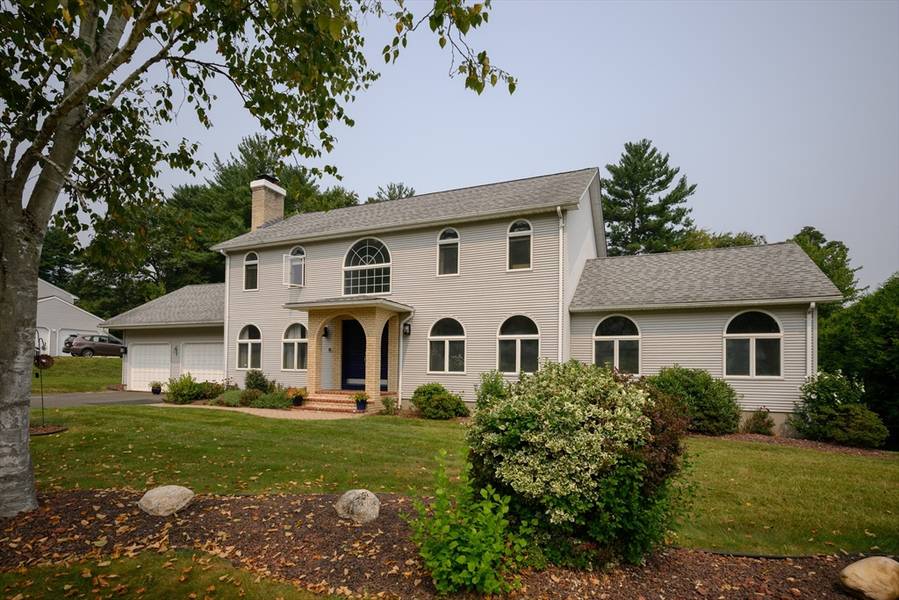 39 Cardinal Lane, Westfield, MA 01085