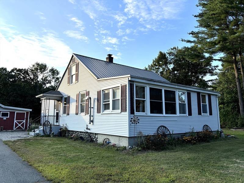 2209 Barre Rd, Hardwick, MA 01037