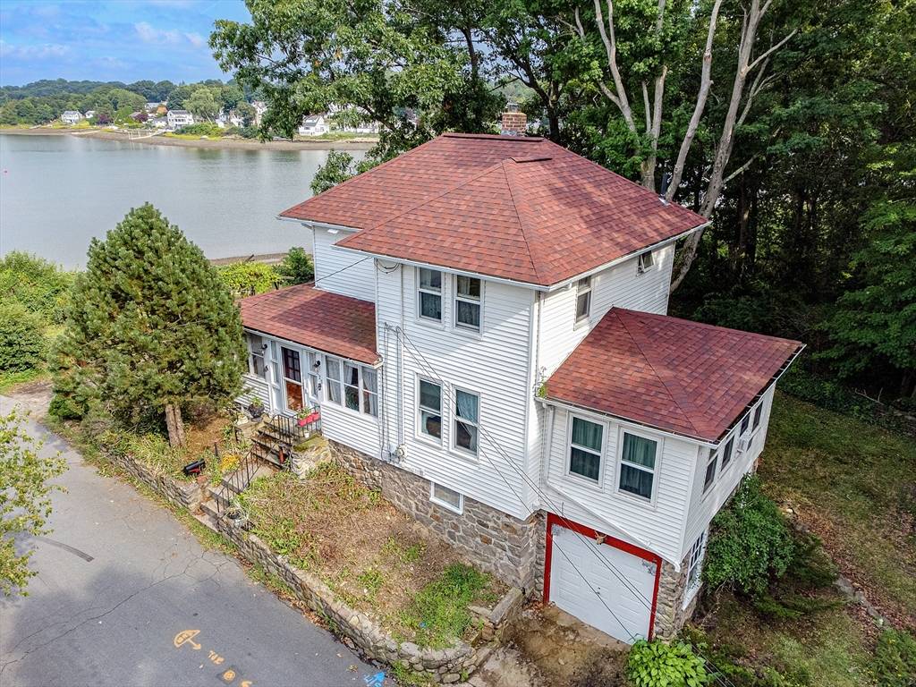 225 Pleasant View Ave, Braintree, MA 02184