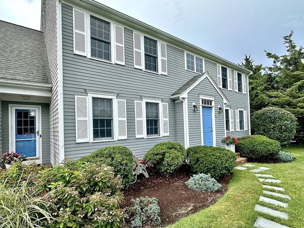 Falmouth, MA 02540,24 Eric Clauson Ln