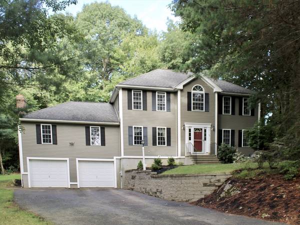 23 Hickory Cir, Holden, MA 01520