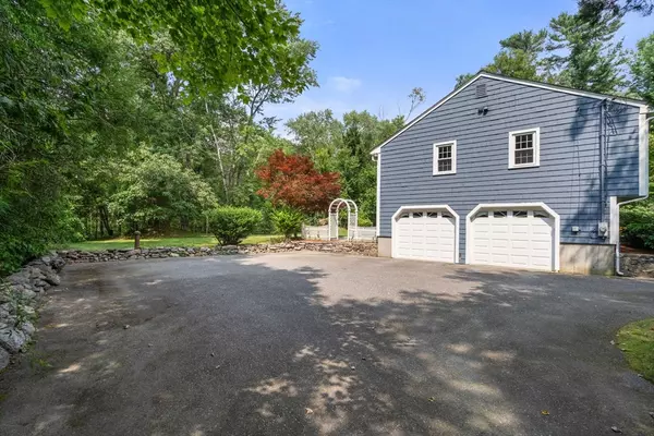 Sherborn, MA 01770,14 Woodland Street