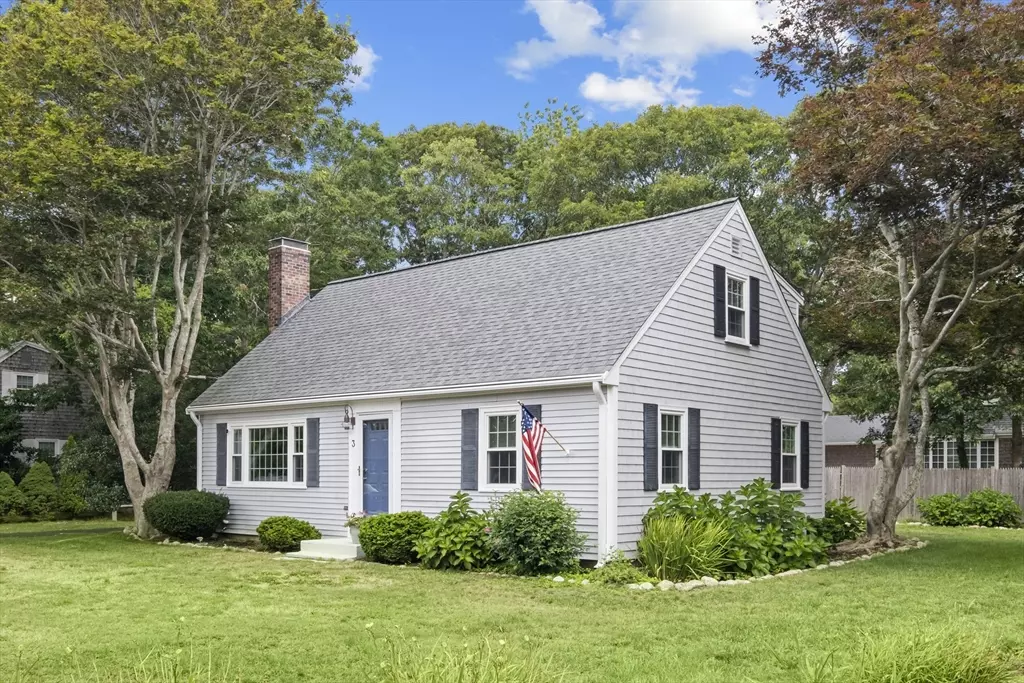 Falmouth, MA 02536,3 Cooper Rd