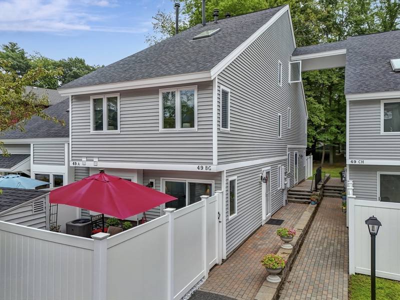 49 Meadow Pond Drive #B, Leominster, MA 01453