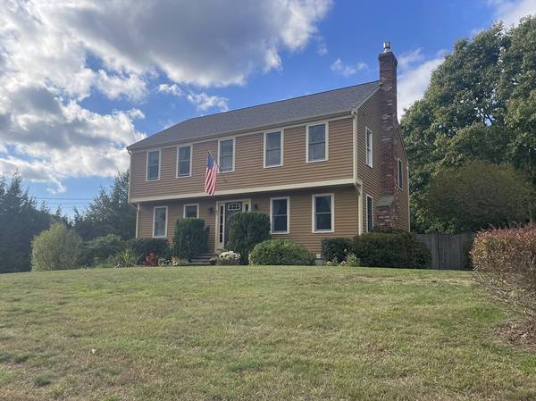 45 Maura Dr, Bridgewater, MA 02324