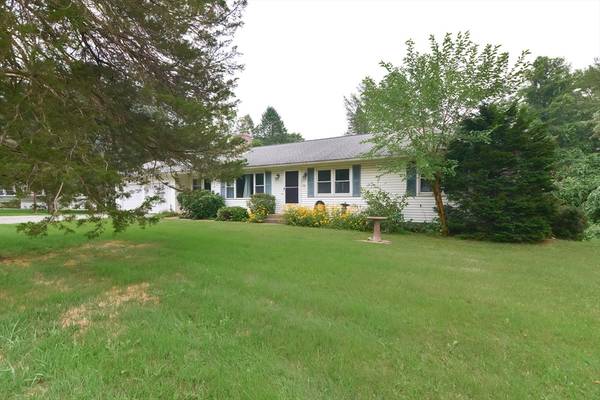 West Boylston, MA 01583,72 Sterling St