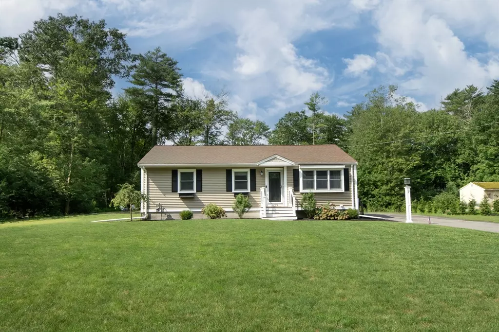 Hanson, MA 02341,129 Andrew Lane