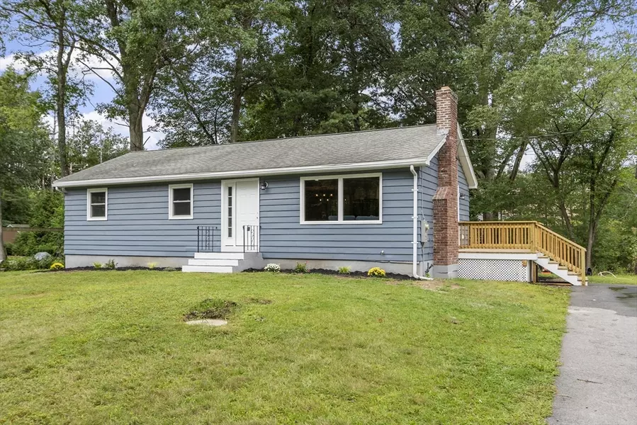 4 Cross St, Acton, MA 01720