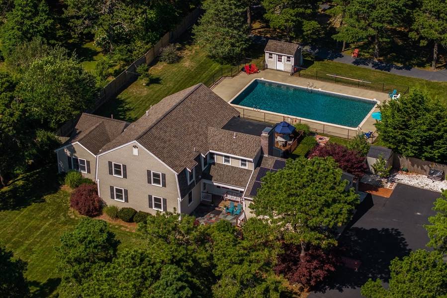 14 Heritage Drive, Yarmouth, MA 02673