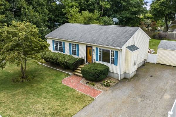 29 Shepard Ct, Winchester, MA 01890