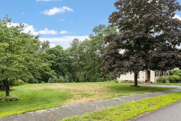 Andover, MA 01810,41 Pine Street