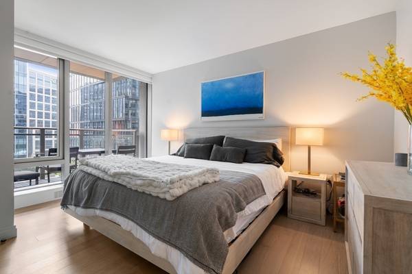 133 Seaport Blvd #805, Boston, MA 02210