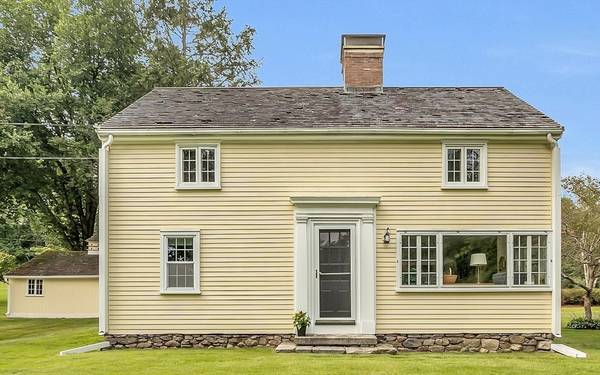 Sturbridge, MA 01566,3 Newton Place