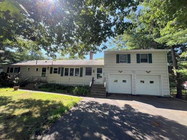 192 Groveland St, Abington, MA 02351