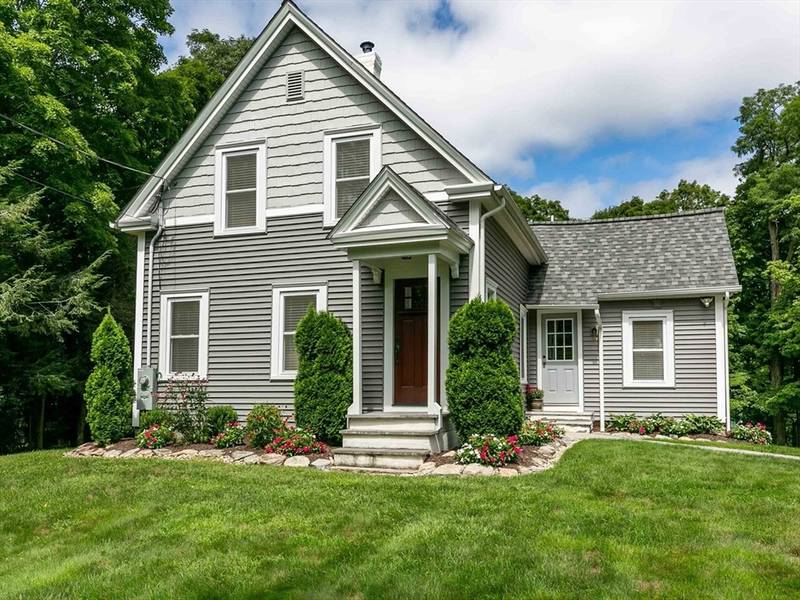 509 Mendon Rd, Sutton, MA 01590