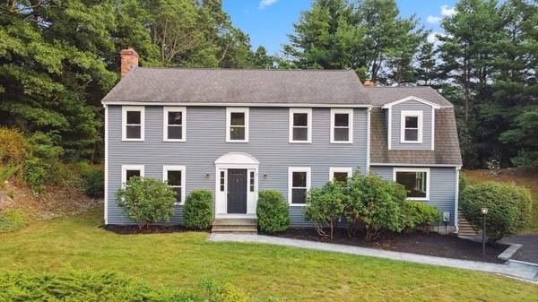 1 Cranmore Rd, Medfield, MA 02052