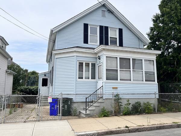 201 Harrison St, Fall River, MA 02723