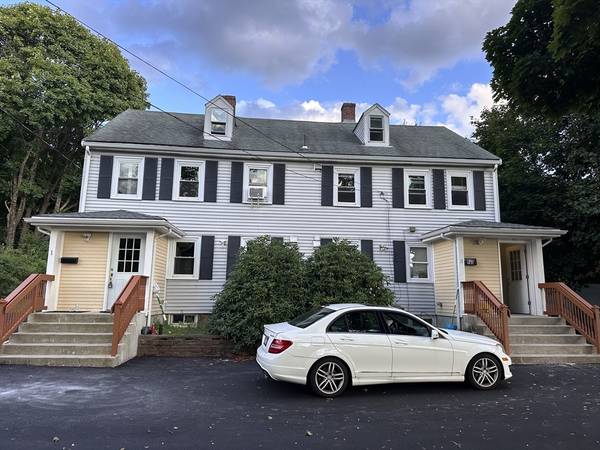 Walpole, MA 02081,7 Gleason Ct