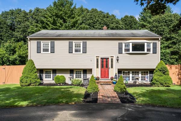 98 Brenda Ave, East Bridgewater, MA 02333