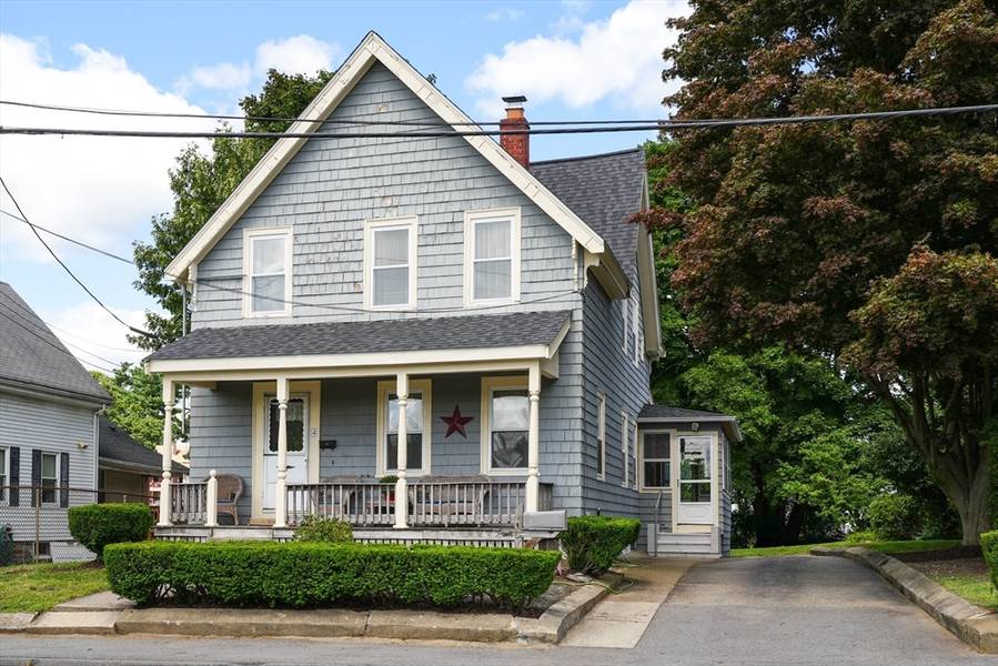 4 Fern St, Taunton, MA 02780