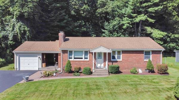 271 Mapleshade Ave., East Longmeadow, MA 01028