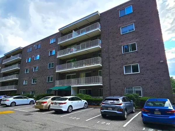 18 Hamilton Road #308, Arlington, MA 02474