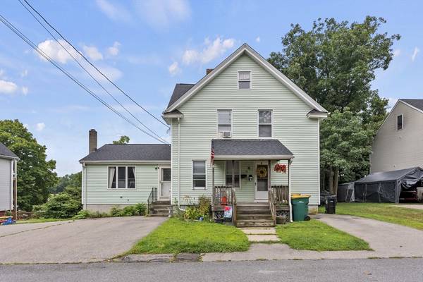 50 Oakhurst St, North Attleboro, MA 02760