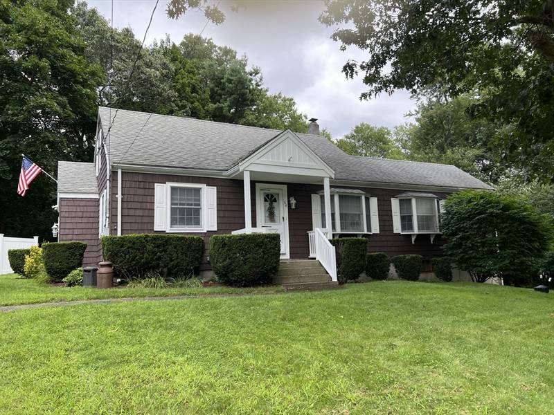 64 Greenwood Ave, Stoughton, MA 02072