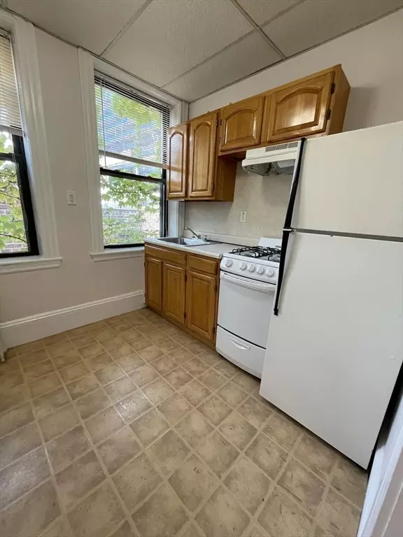 7 Anderson Street #10, Boston, MA 02114