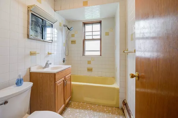 Boston, MA 02136,7-9 Osceola Street