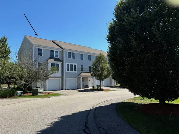 41 Boston Rd #114, Billerica, MA 01862