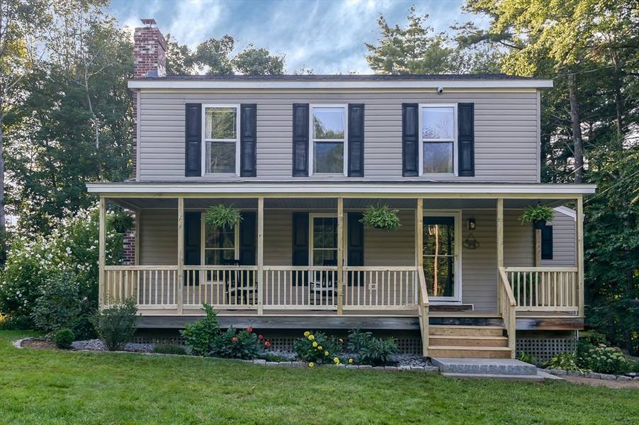 155 Gardner Rd, Hubbardston, MA 01452