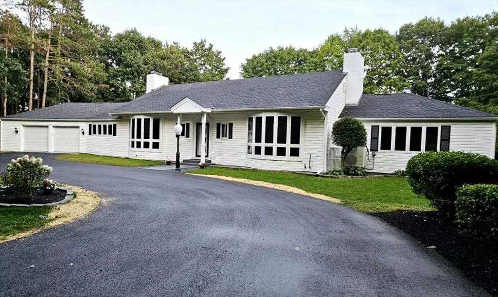 Spencer, MA 01562,358 Main