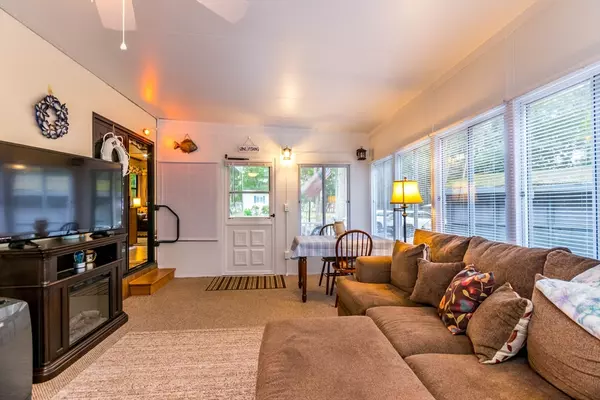 310 Old Chatham Rd Dennis, MA 02660