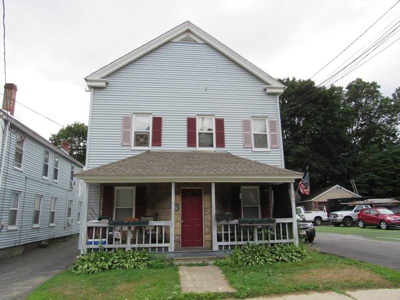 187 Main St, Blackstone, MA 01504