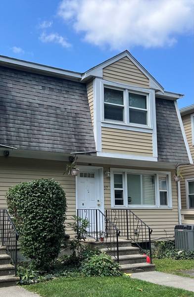 342 Hathaway Blvd #37, New Bedford, MA 02740