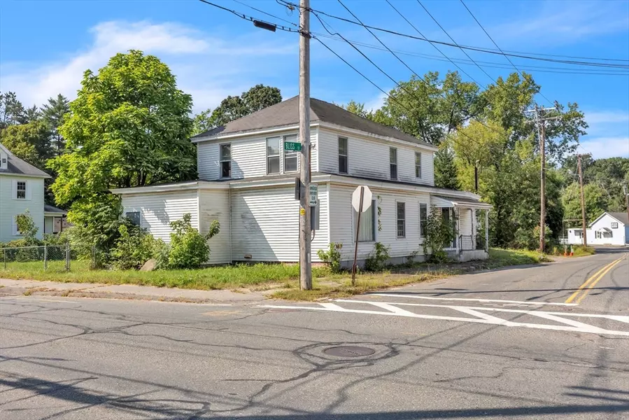 297 Main St, Monson, MA 01057