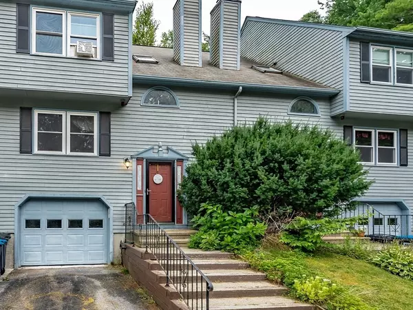 6 Carol Dr #6, Oxford, MA 01540