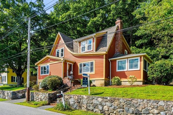 51 Lake St, Middleton, MA 01949