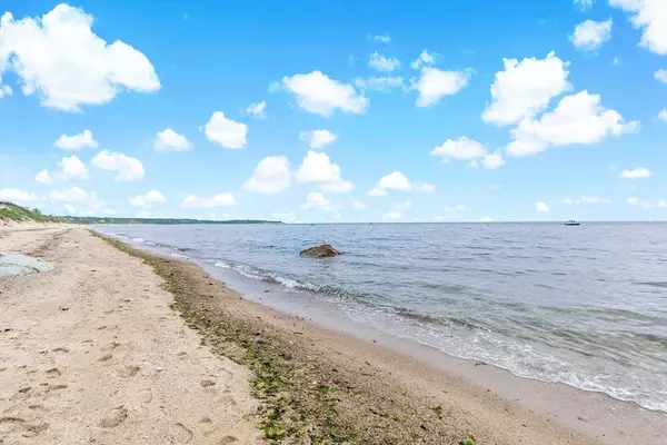 Plymouth, MA 02360,117 Seaview Drive