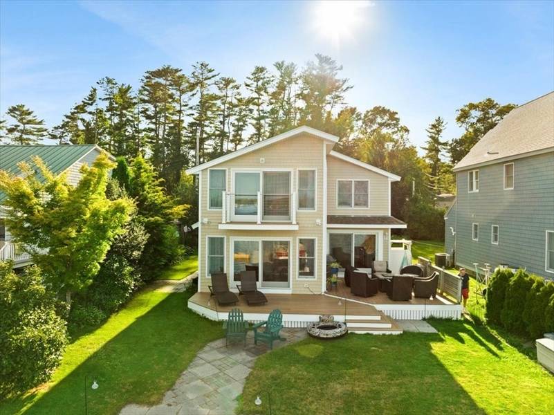 15 Point Of Pines Road, Freetown, MA 02717