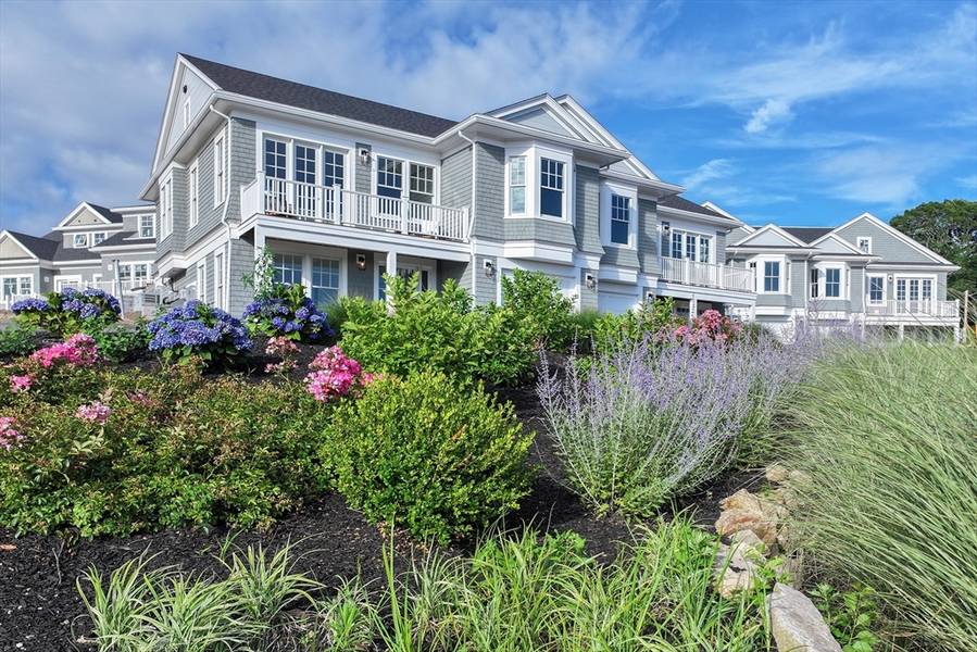 533 Woods Hole Rd #C101, Falmouth, MA 02543