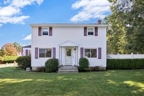 428 Tinkham Rd, Springfield, MA 01129