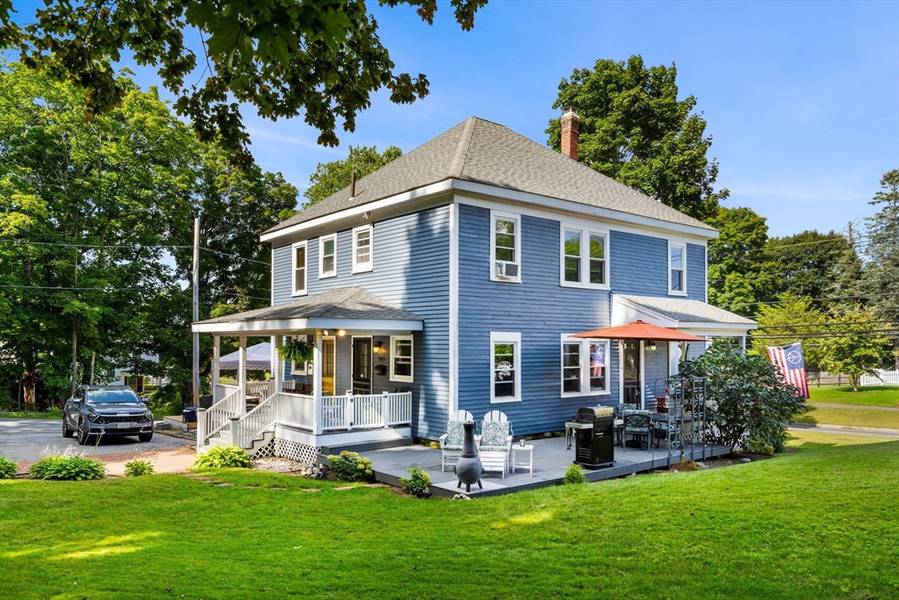 703 Salem St. #2, Groveland, MA 01834