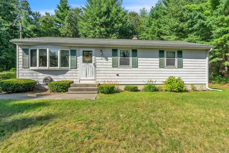 61 Mount Dumplin Rd, Palmer, MA 01069