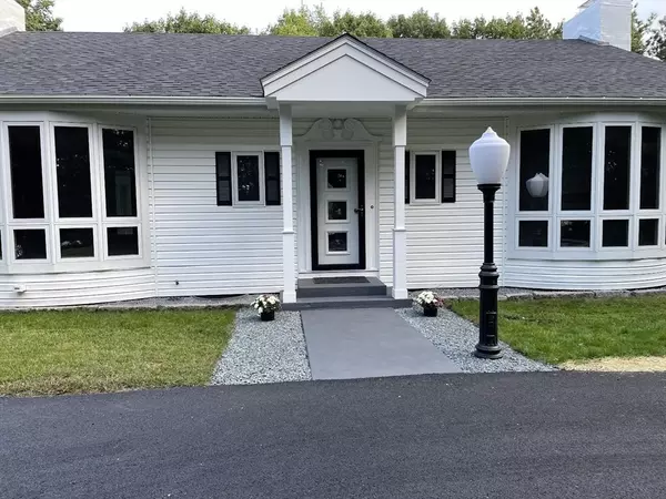 358 Main, Spencer, MA 01562