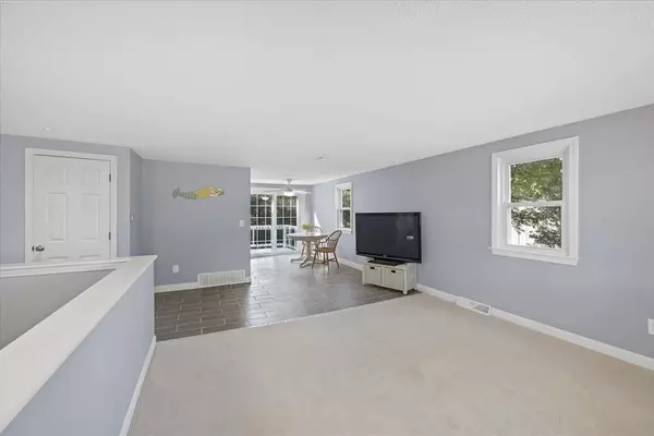 Wareham, MA 02538,8 Shangri La Blvd