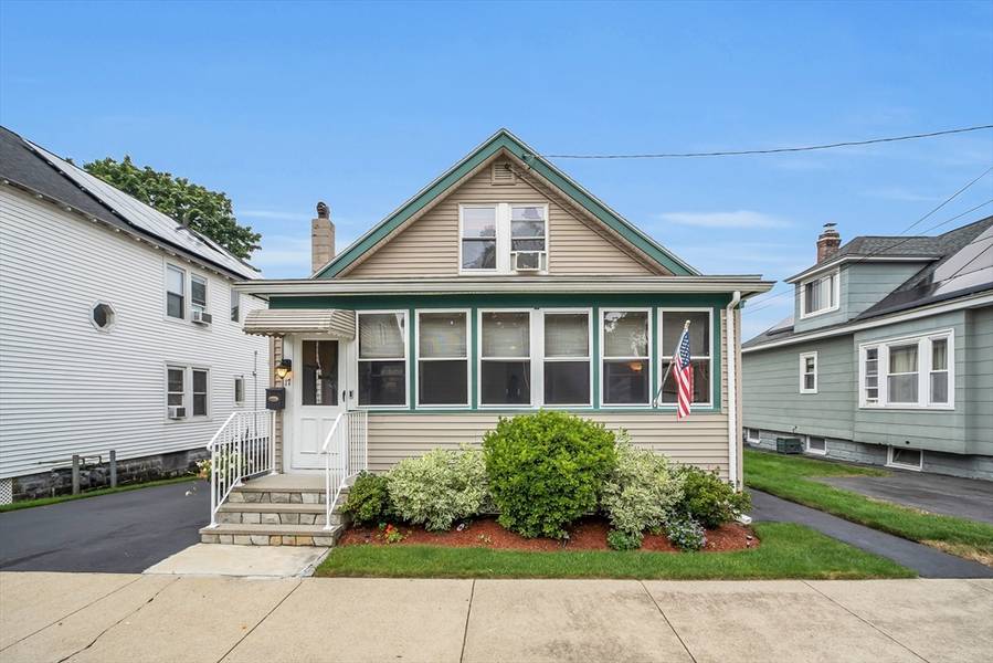 17 Durrell Street, Methuen, MA 01844