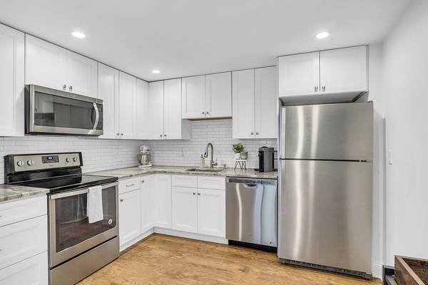 87 Condor Street #1, Boston, MA 02128